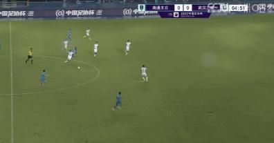 CCTV6 VIP影院 搜索 电影 星闻 独家 更多 专题 图片 视频 滚动 首页 新闻 大片 影库 CCTV6 VIP影院 客户端 电影网>新闻>原创深度策划 票房连续逆跌，《浪浪山小妖怪》主创回应来了！