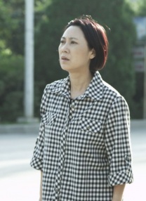 自上映以来，影片优美的画面与震撼的配乐收获无数好评，而动画电影由于非真人出演，配音作为其重要一环而备受关 《大鱼海棠》首曝VR视频 后期转制3D定档7月8日 2016-04-18 若论起跳票电影来，《大鱼海棠》在动画片里肯定是“佼佼者”，不过，就在4月18日举办的发布会上，该片终于宣布定档，将于今年7月8日上映，而且会制作成3D版本。